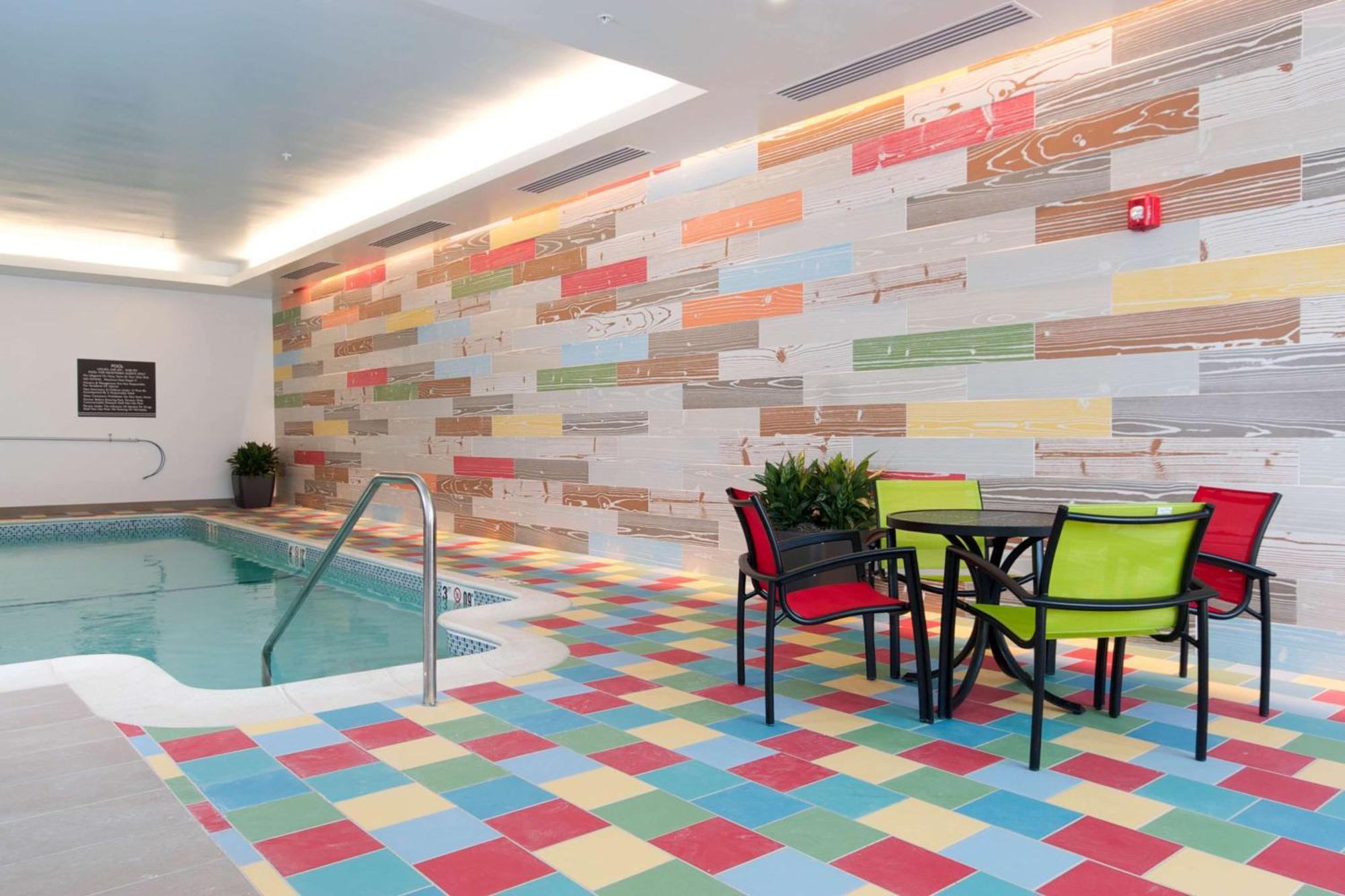 Hilton Garden Inn Burlington Downtown Extérieur photo