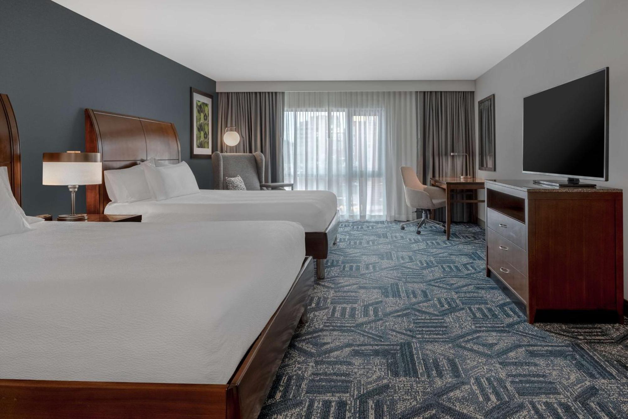 Hilton Garden Inn Burlington Downtown Extérieur photo