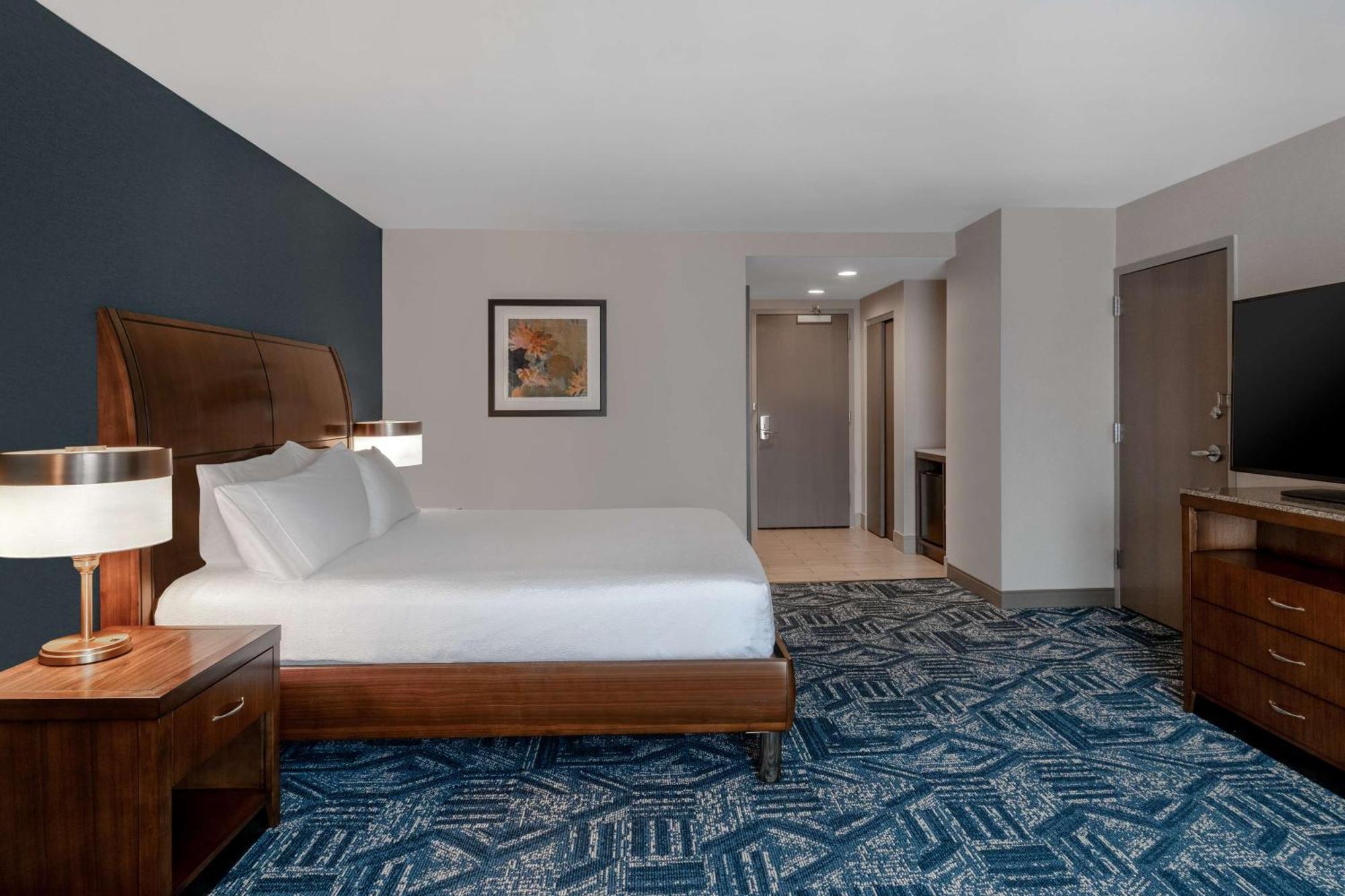 Hilton Garden Inn Burlington Downtown Extérieur photo